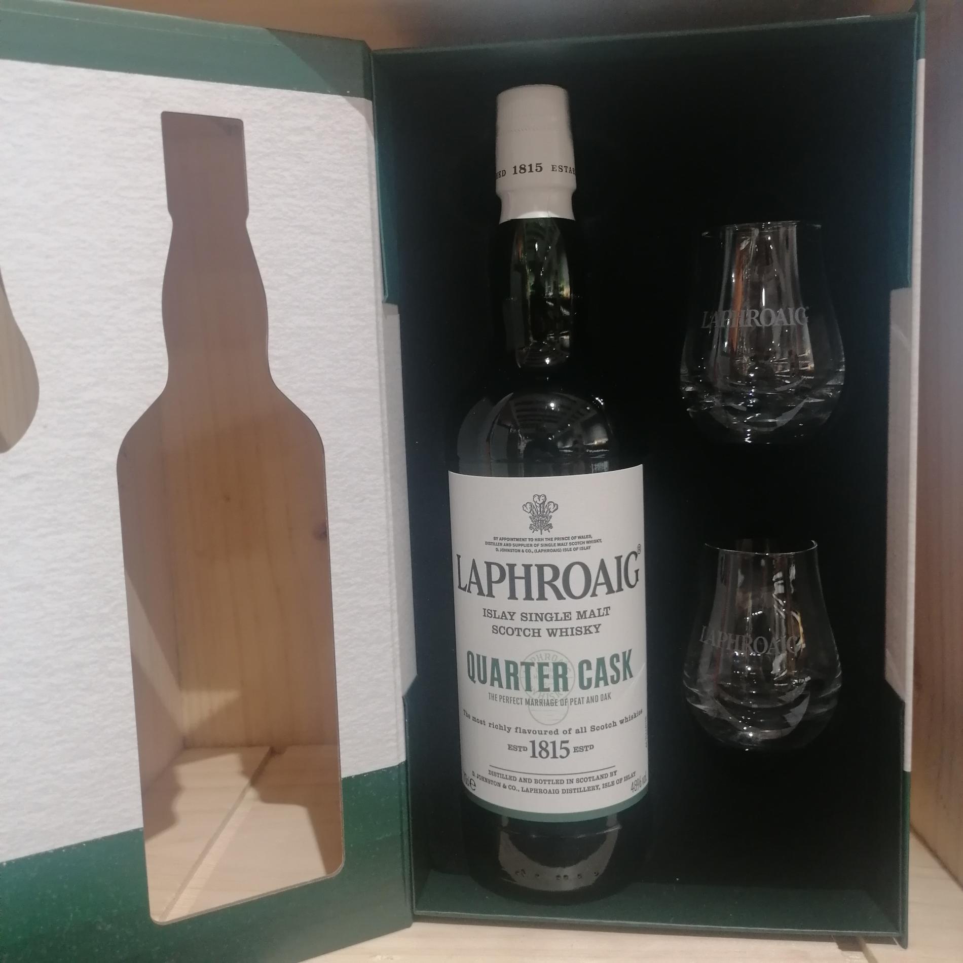 Laphroaig Quarter Cask + 2 verres